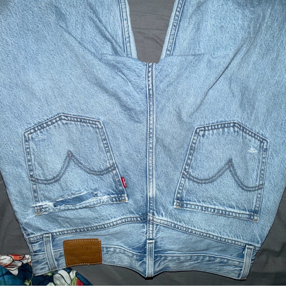 Levi's Light Blue Vintage-Inspired Denim Jeans